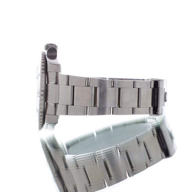 Rolex Submariner Hulk Image 2